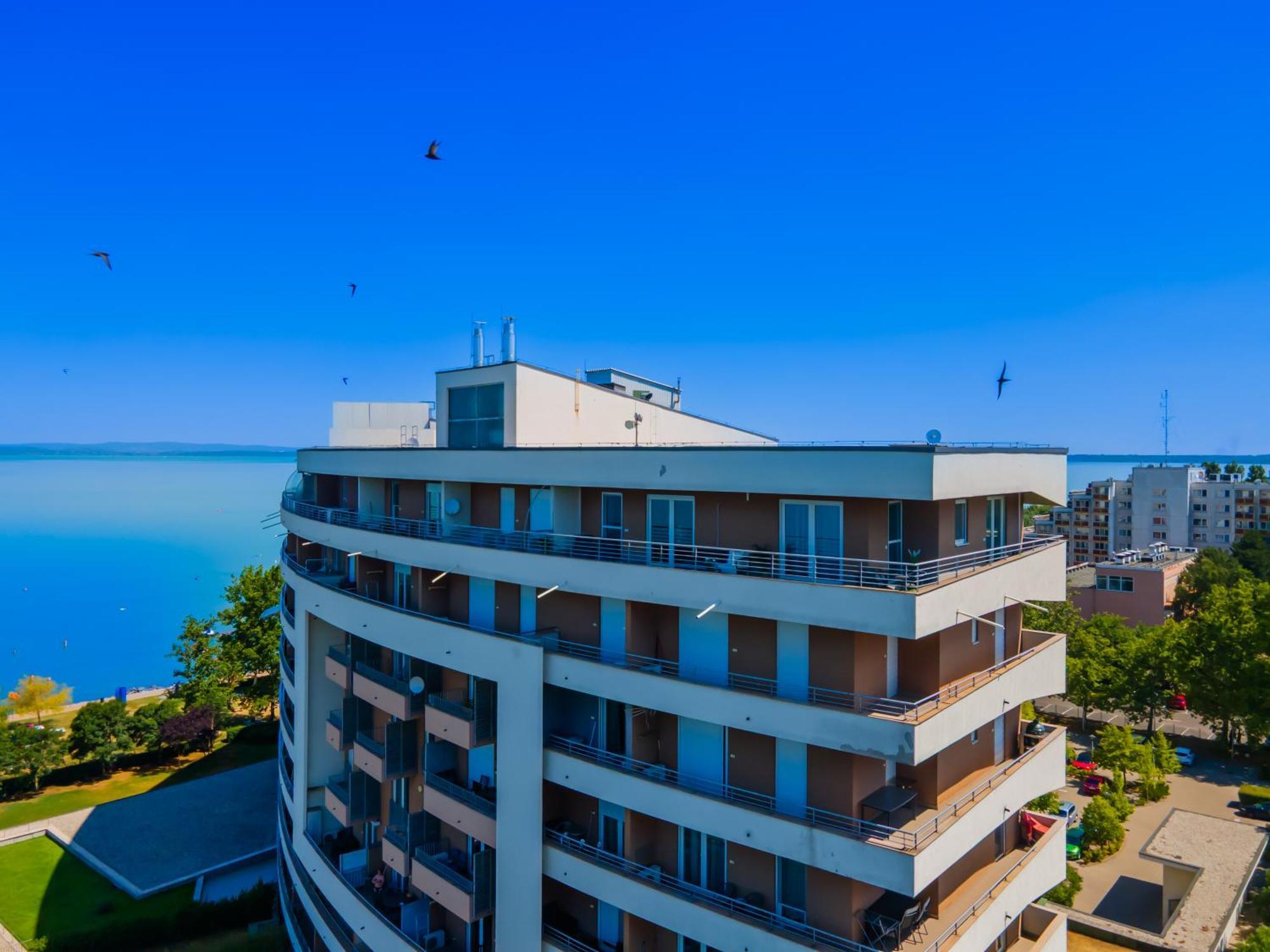 Myflat Club 218 Palazzo Wellness * שיופוק